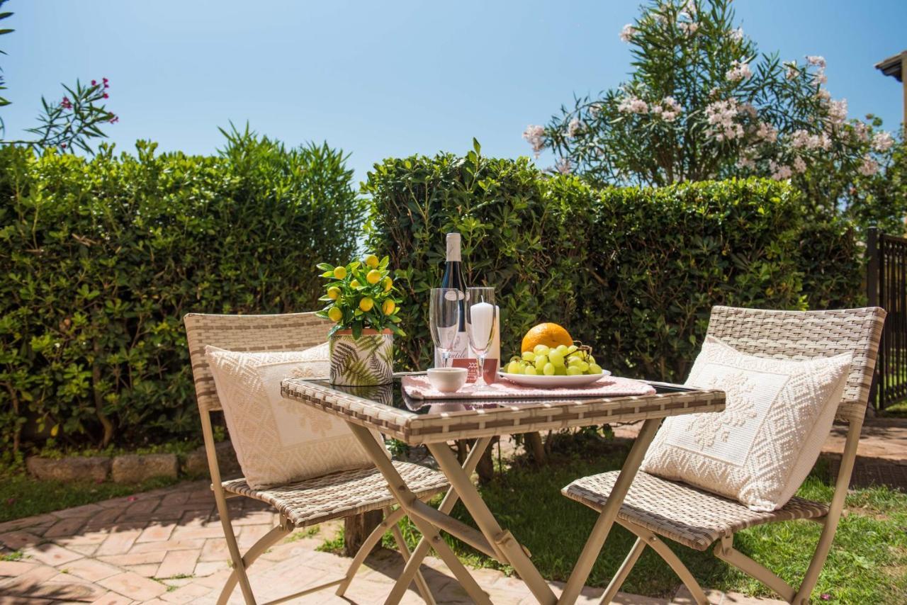 Hotel Relais Del Borgo- Domo Porto San Paolo  Zewnętrze zdjęcie