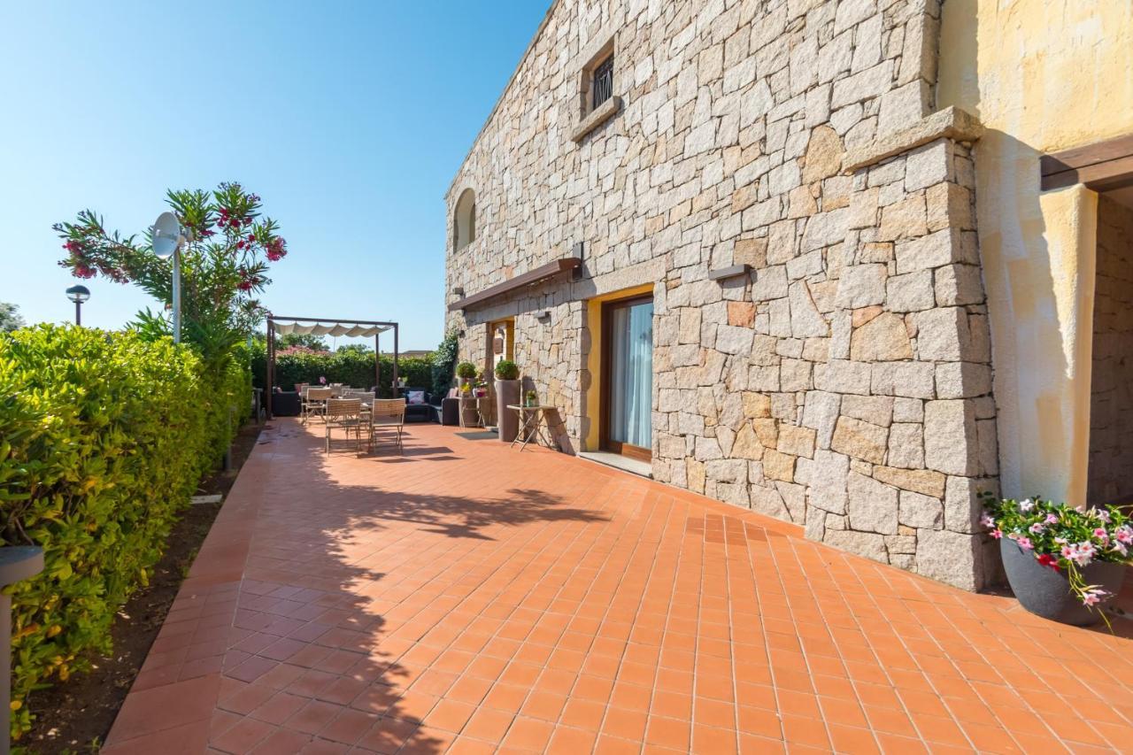 Hotel Relais Del Borgo- Domo Porto San Paolo  Zewnętrze zdjęcie
