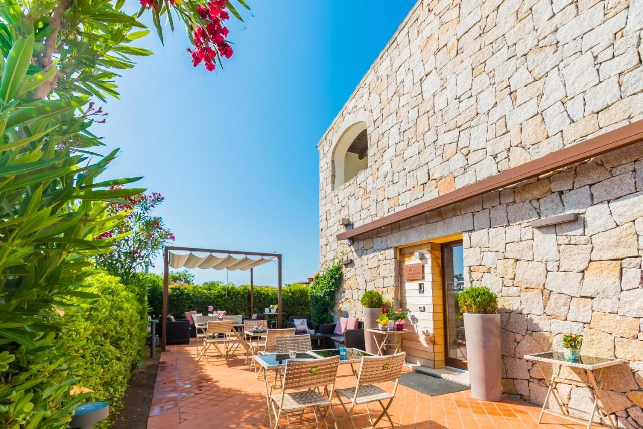 Hotel Relais Del Borgo- Domo Porto San Paolo  Zewnętrze zdjęcie