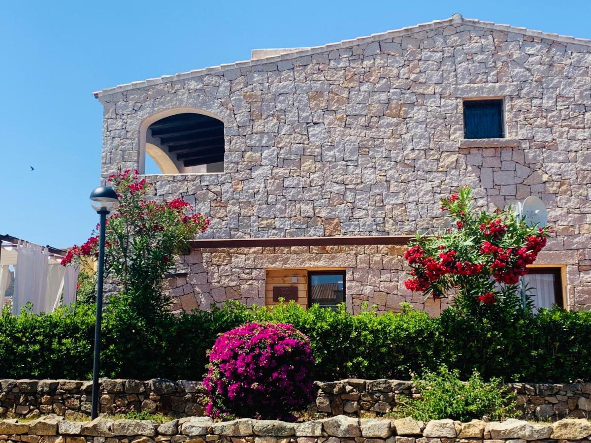 Hotel Relais Del Borgo- Domo Porto San Paolo  Zewnętrze zdjęcie